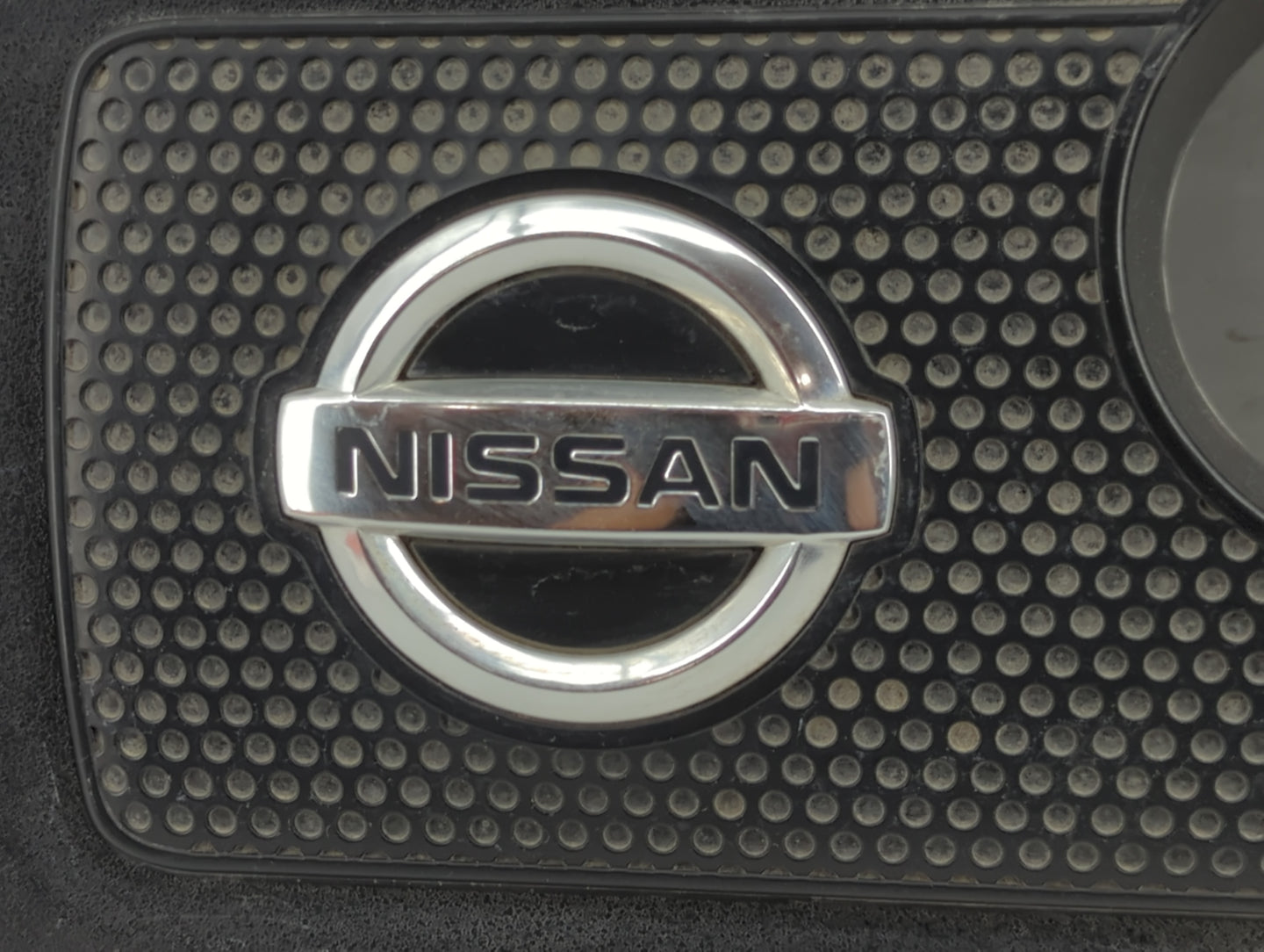 2014 Nissan Sentra Engine Cover 1457717 - Oemusedautoparts1.com