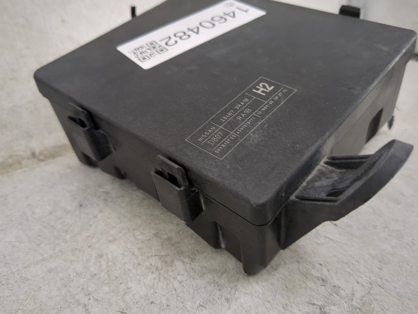 2013-2019 Nissan Sentra Fusebox Fuse Box Panel Relay Module P/N:284B7 3RA1B Fits Fits 2013 2014 2015 2016 2017 2018 2019 OEM