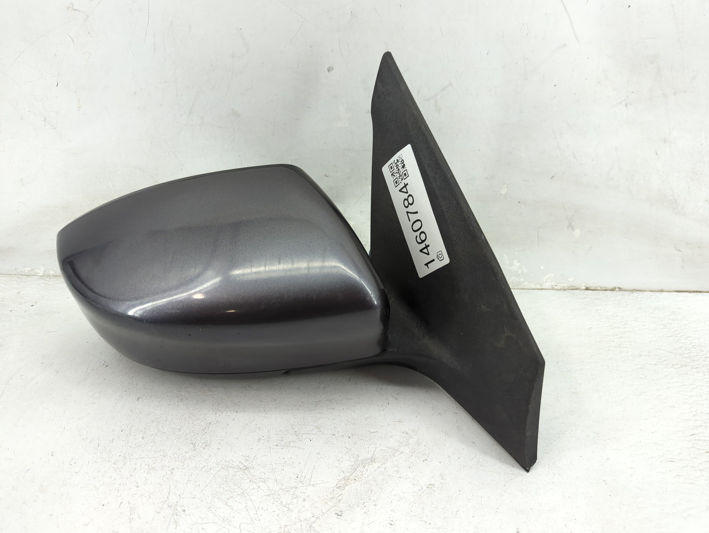 2013-2015 Nissan Sentra Passenger Side View Mirror - Right Door Mirror OEM Used - Oemusedautoparts1.com