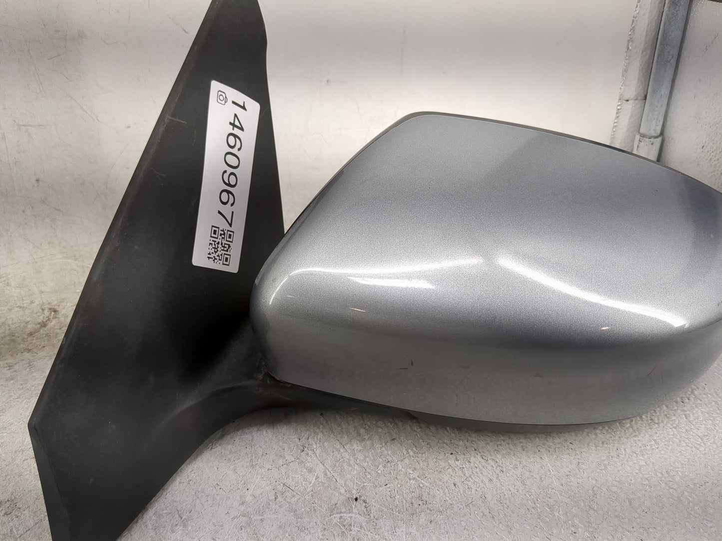 2013-2015 Nissan Sentra Driver Side View Mirror - Left Door Mirror OEM Used - Oemusedautoparts1.com