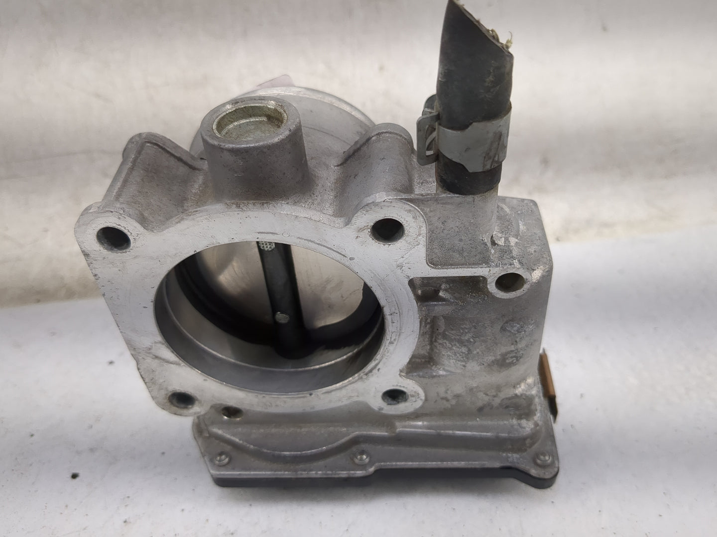 2013-2019 Nissan Sentra Throttle Body P/N:3RA60-01 Fits Fits 2013 2014 2015 2016 2017 2018 2019 OEM Used Auto Parts - Oemuse