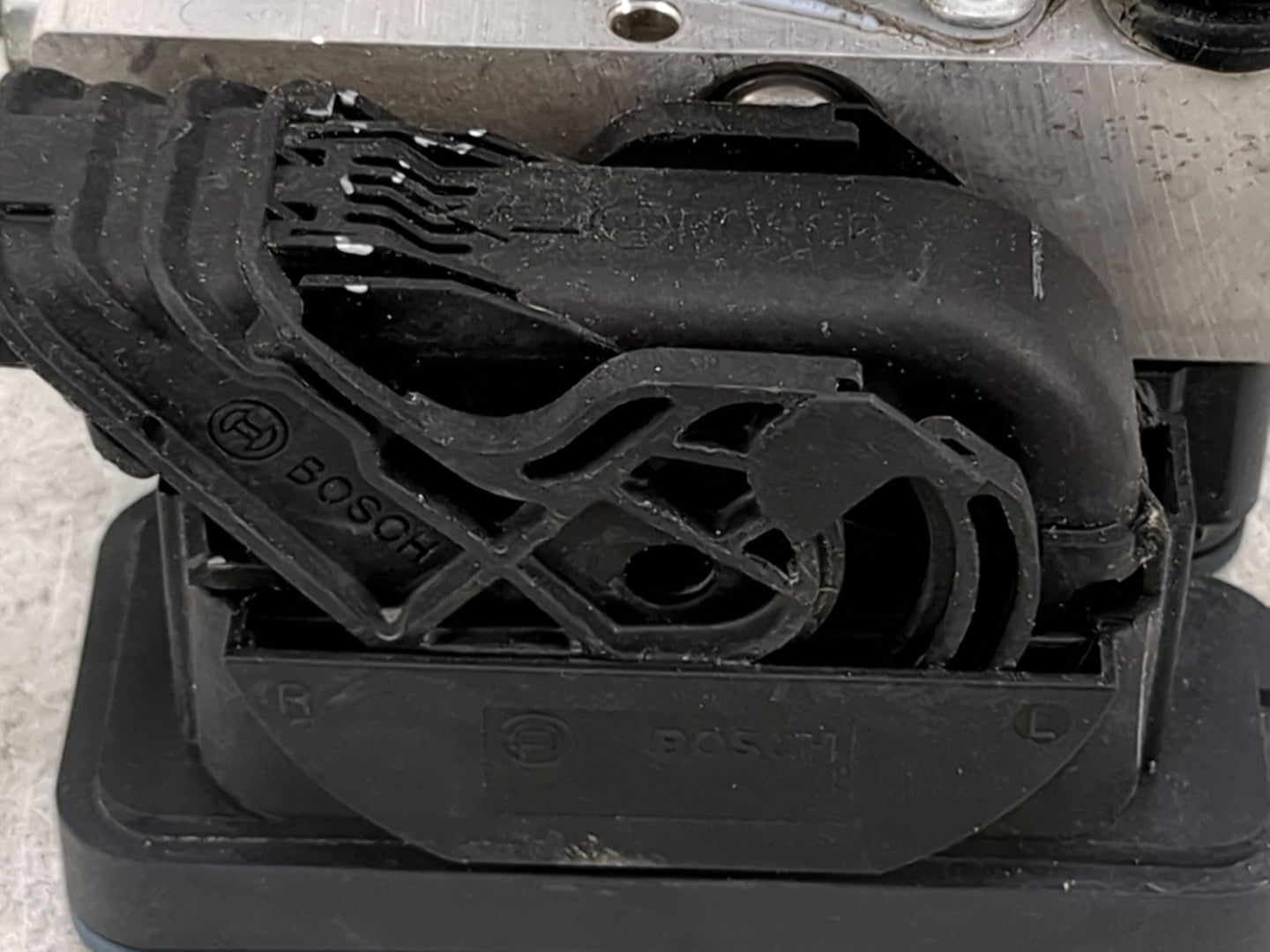 2014-2015 Nissan Sentra ABS Pump Control Module Replacement P/N:47660 3SG0C Fits Fits 2014 2015 OEM Used Auto Parts - Oemuse
