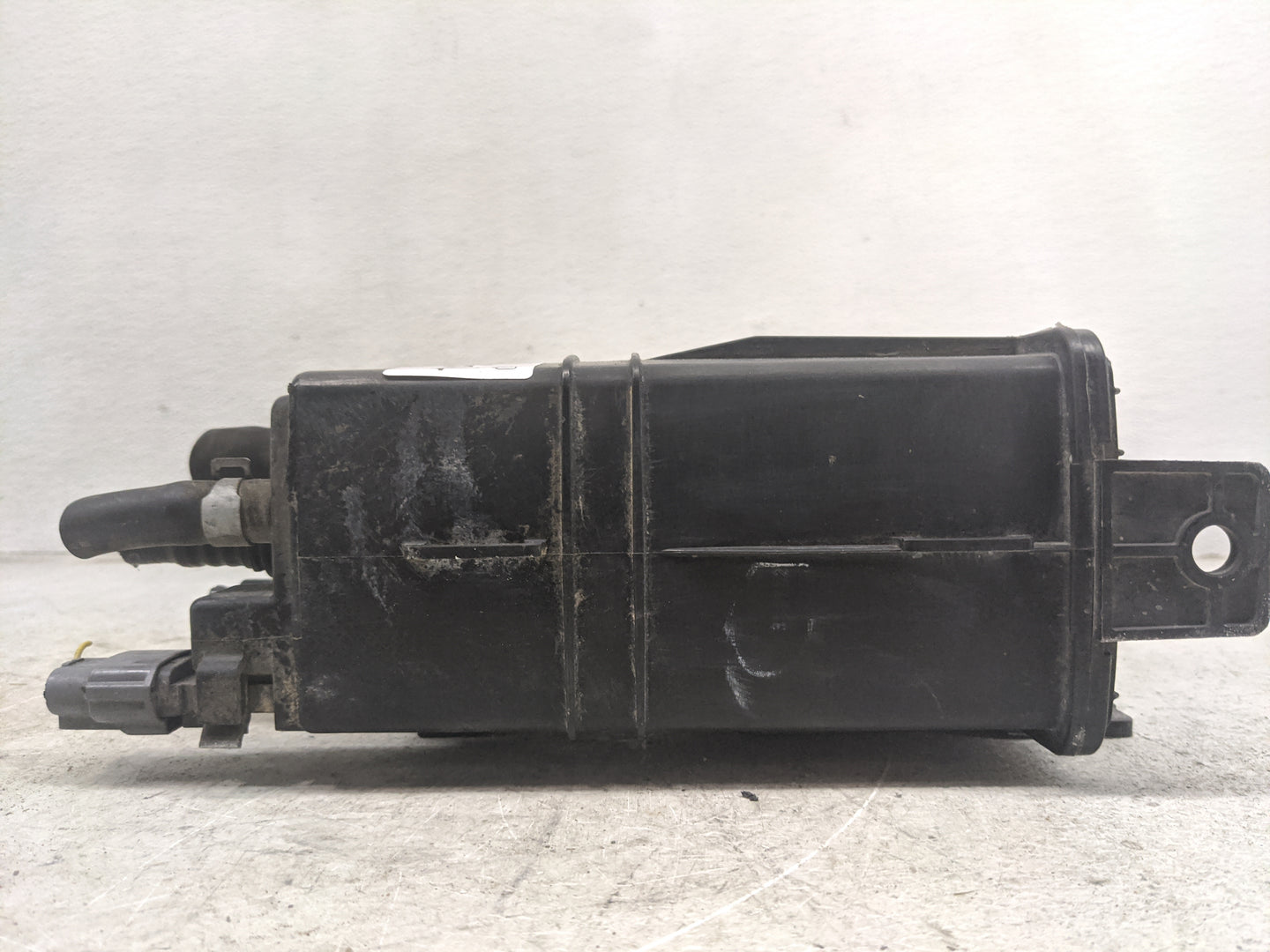 2014 Nissan Sentra Fuel Vapor Charcoal Canister 1462270 - Oemusedautoparts1.com