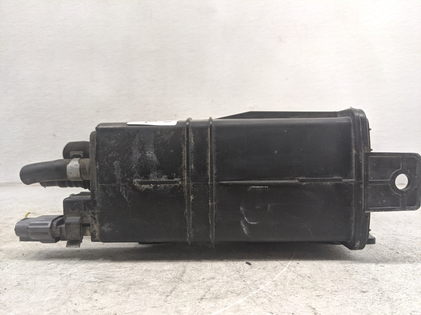 2014 Nissan Sentra Fuel Vapor Charcoal Canister 1462270 - Oemusedautoparts1.com