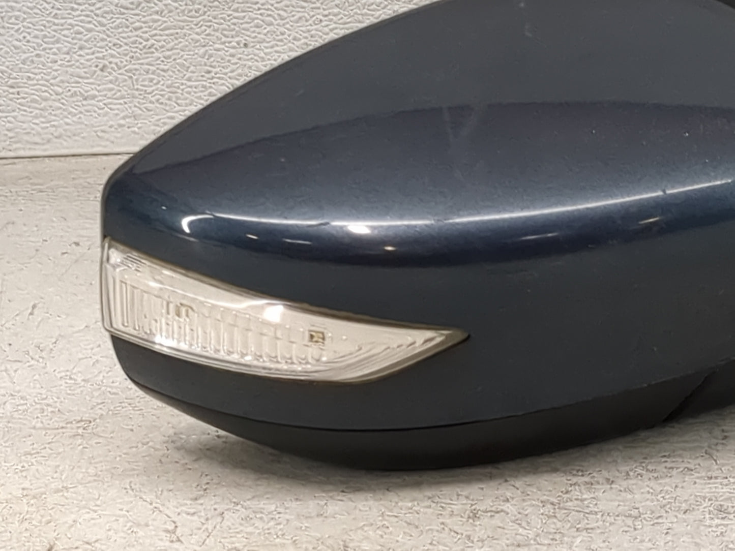 2013-2015 Nissan Sentra Passenger Side View Mirror - Right Door Mirror OEM Used - Oemusedautoparts1.com