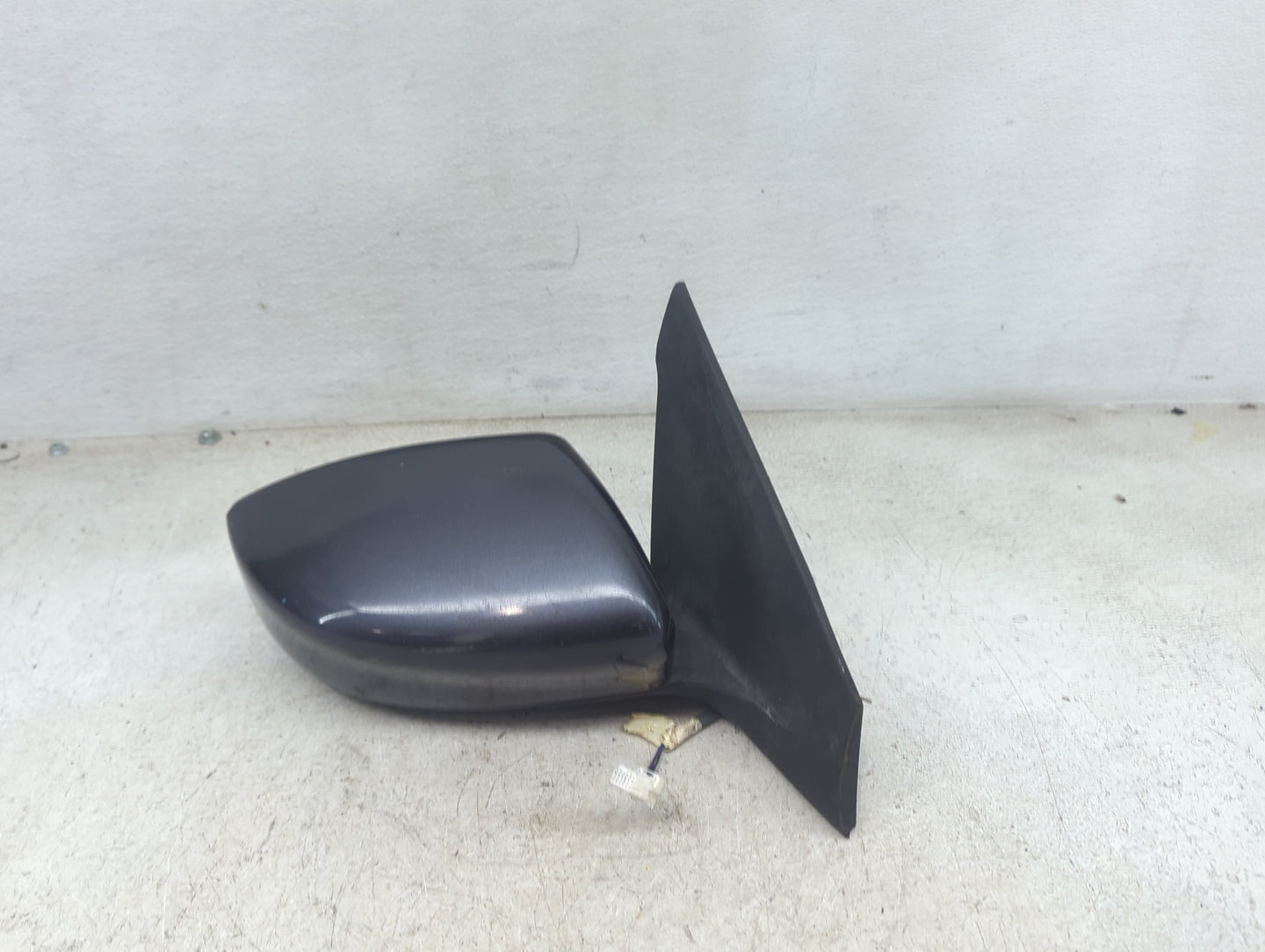2013-2015 Nissan Sentra Passenger Side View Mirror - Right Door Mirror OEM Used - Oemusedautoparts1.com