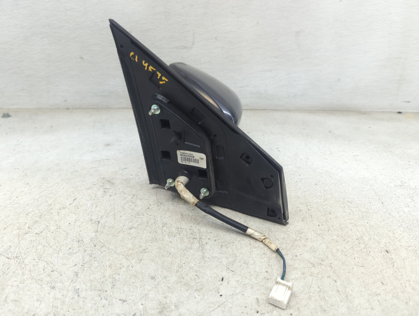 2013-2015 Nissan Sentra Driver Side View Mirror - Left Door Mirror OEM Used - Oemusedautoparts1.com
