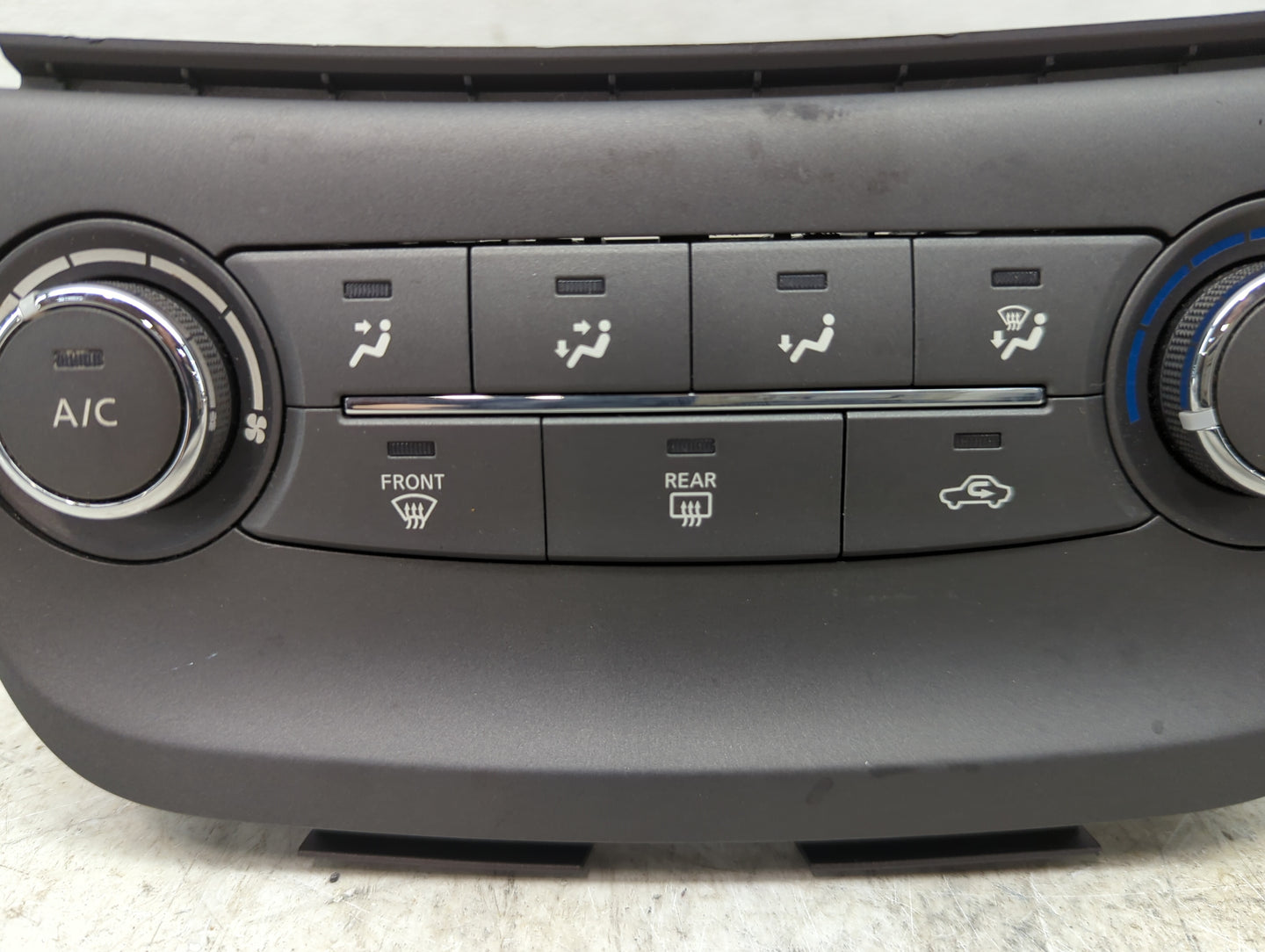 2013-2014 Nissan Sentra Climate Control Module Temperature AC/Heater Replacement P/N:275003SA2A Fits Fits 2013 2014 OEM Used
