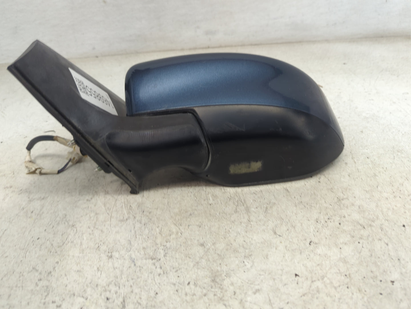 2013-2015 Nissan Sentra Passenger Side View Mirror - Right Door Mirror OEM Used - Oemusedautoparts1.com