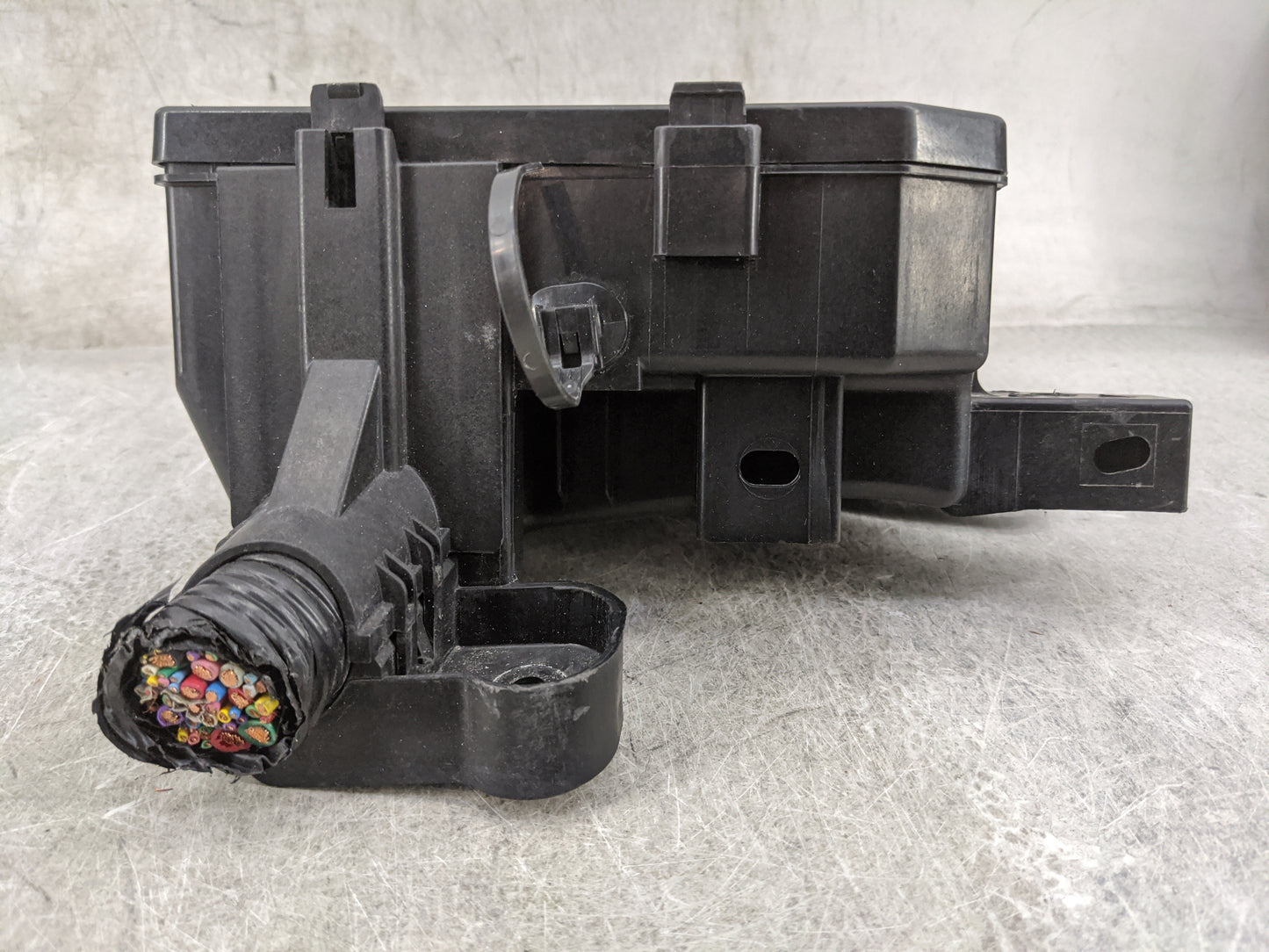 2013-2019 Nissan Sentra Fusebox Fuse Box Panel Relay Module P/N:284B7 3RA1B 284B73RA1B Fits OEM Used Auto Parts - Oemusedaut