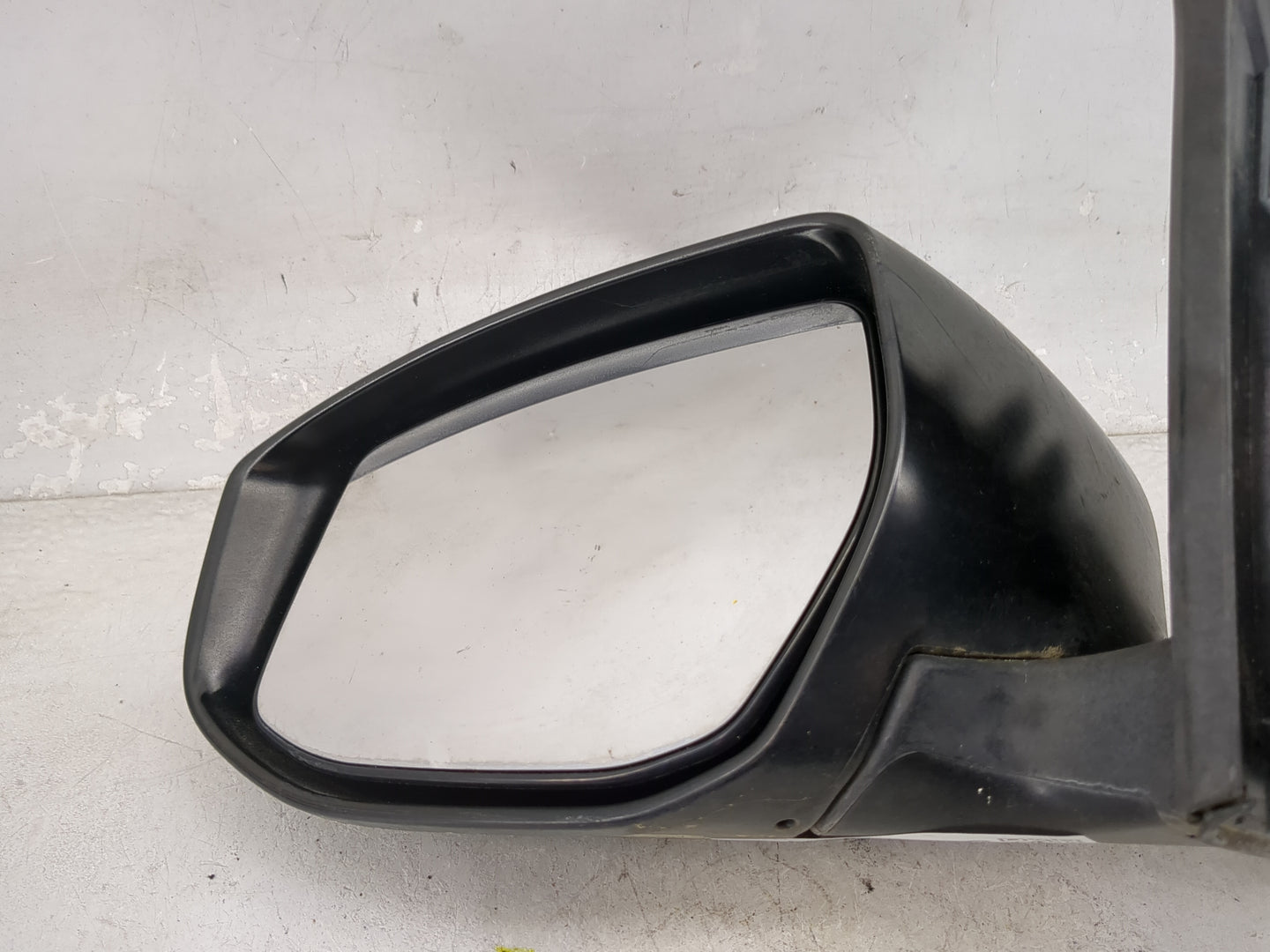 2013-2015 Nissan Sentra Driver Side View Mirror - Left Door Mirror OEM Used - Oemusedautoparts1.com