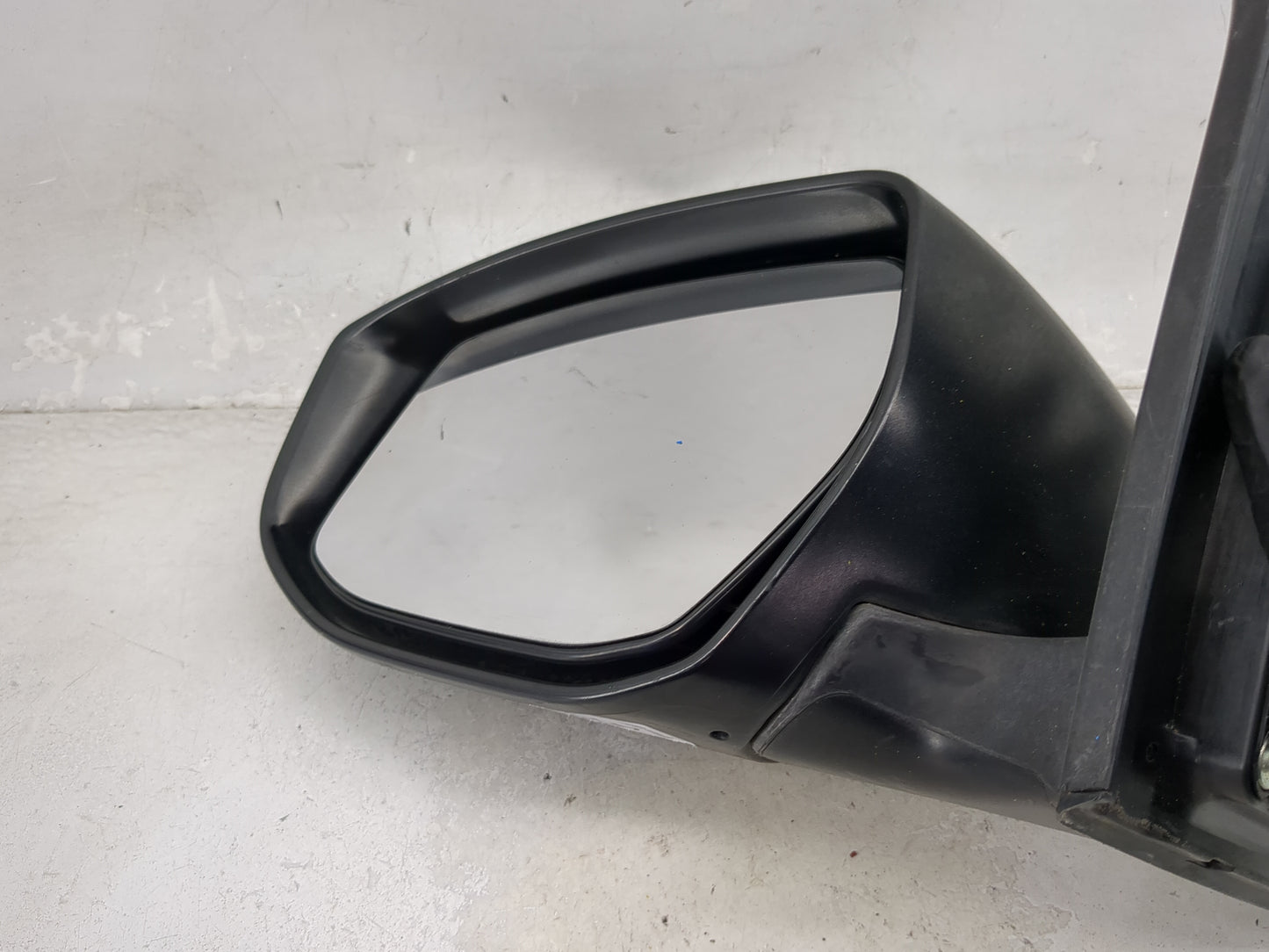 2013-2015 Nissan Sentra Driver Side View Mirror - Left Door Mirror OEM Used - Oemusedautoparts1.com