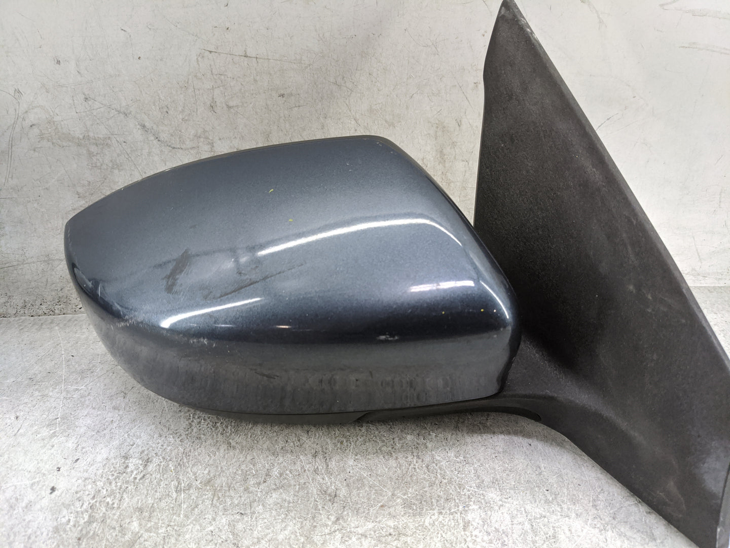 2013-2015 Nissan Sentra Passenger Side View Mirror - Right Door Mirror OEM Used - Oemusedautoparts1.com