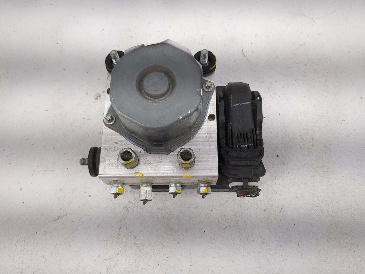 2014-2015 Nissan Sentra ABS Pump Control Module Replacement P/N:47660 3SG0C 269 661 Fits Fits 2014 2015 OEM Used Auto Parts 