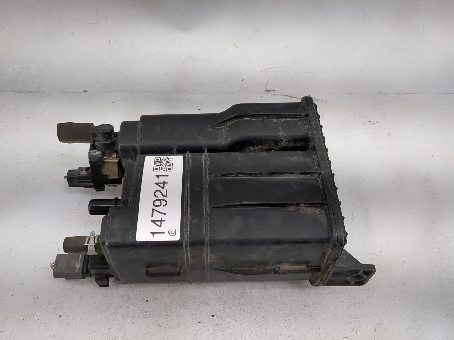 2014 Nissan Sentra Fuel Vapor Charcoal Canister 1479241 - Oemusedautoparts1.com