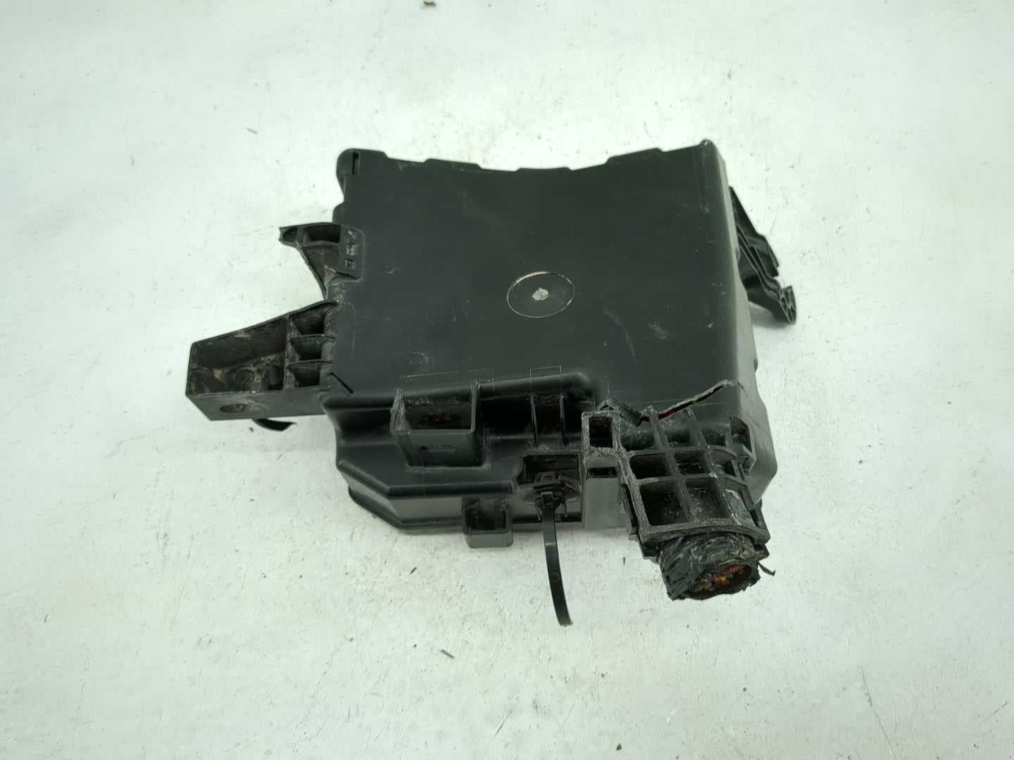 2013-2019 Nissan Sentra Fusebox Fuse Box Panel Relay Module P/N:284B7 3RA1B Q807 Fits Fits 2013 2014 2015 2016 2017 2018 201