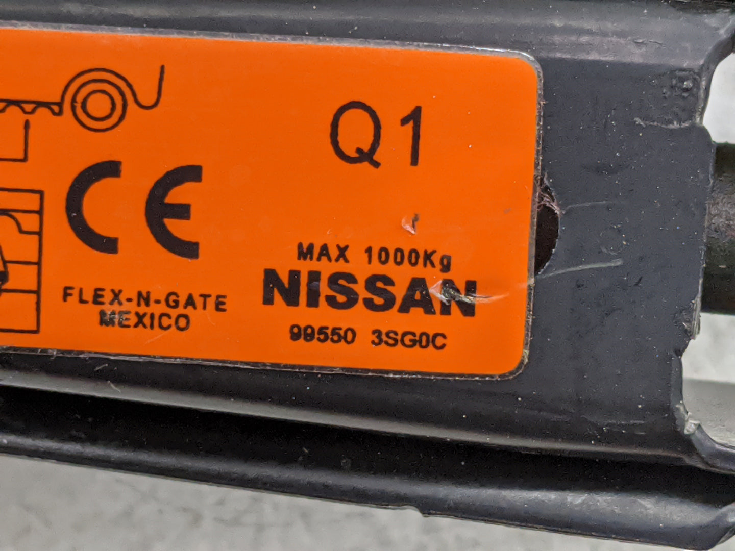 2014 Nissan Sentra Spare Scissor Car Jack Black 1479955 - Oemusedautoparts1.com