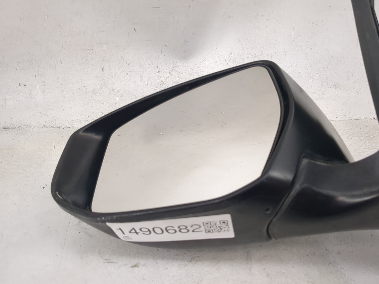 2013-2015 Nissan Sentra Driver Side View Mirror - Left Door Mirror OEM Used - Oemusedautoparts1.com