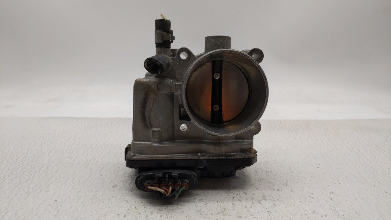2013-2019 Nissan Sentra Throttle Body P/N:3RA60-01 C 3RA60-01 E, 3RA60-01 D Fits Fits 2013 2014 2015 2016 2017 2018 2019 OEM