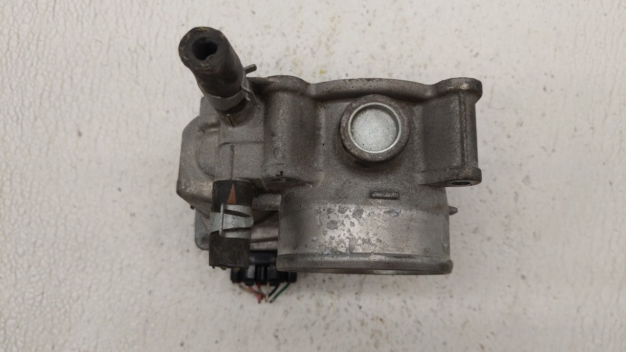 2013-2019 Nissan Sentra Throttle Body P/N:3RA60-01 C 3RA60-01 E, 3RA60-01 D Fits Fits 2013 2014 2015 2016 2017 2018 2019 OEM
