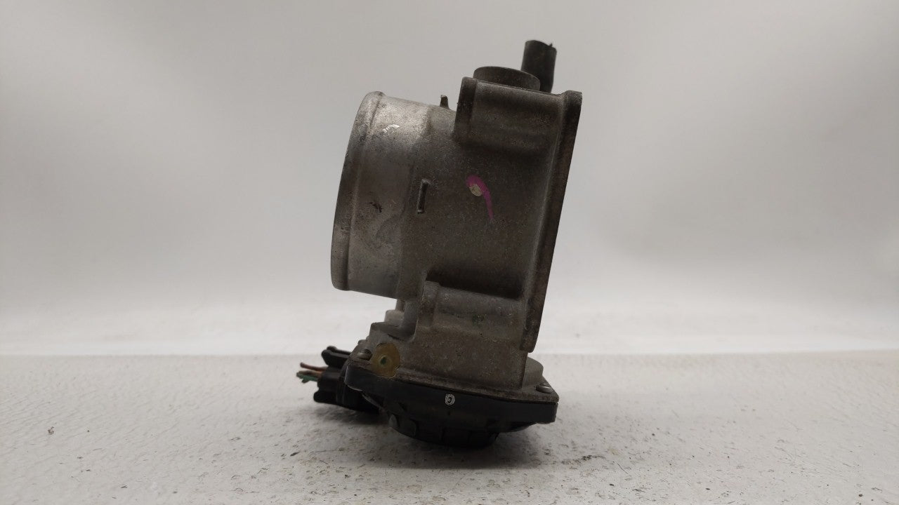 2013-2019 Nissan Sentra Throttle Body P/N:3RA60-01 C 3RA60-01 E, 3RA60-01 D Fits Fits 2013 2014 2015 2016 2017 2018 2019 OEM