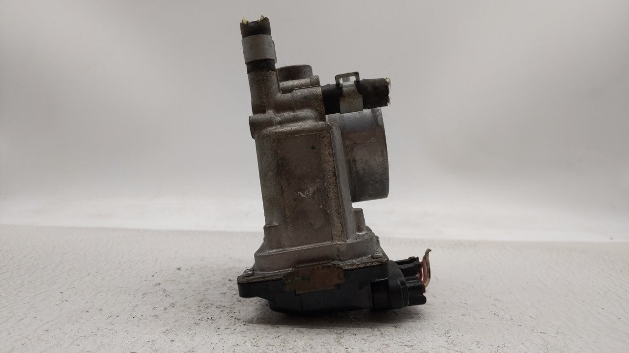 2013-2019 Nissan Sentra Throttle Body P/N:3RA60-01 C 3RA60-01 E, 3RA60-01 D Fits Fits 2013 2014 2015 2016 2017 2018 2019 OEM