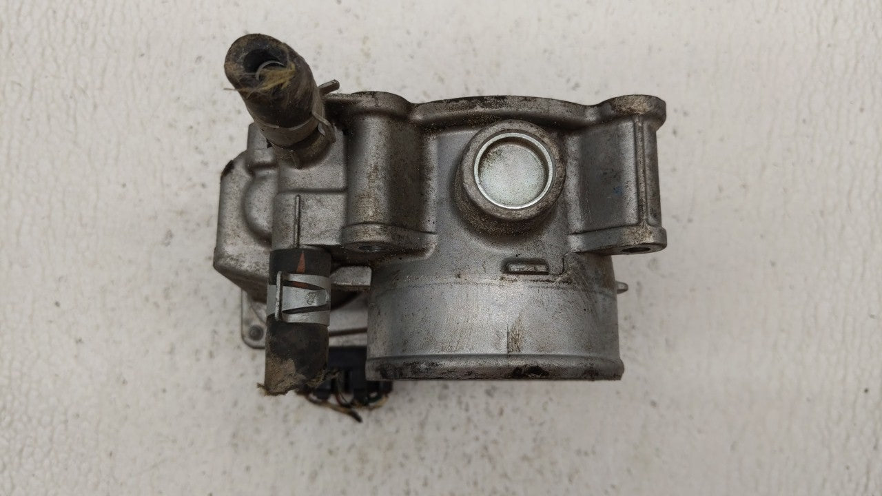 2013-2019 Nissan Sentra Throttle Body P/N:3RA60-01 C 3RA60-01 E, 3RA60-01 D Fits Fits 2013 2014 2015 2016 2017 2018 2019 OEM