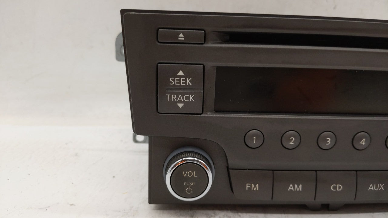 2013-2014 Nissan Sentra Am Fm Cd Player Radio Receiver - Oemusedautoparts1.com