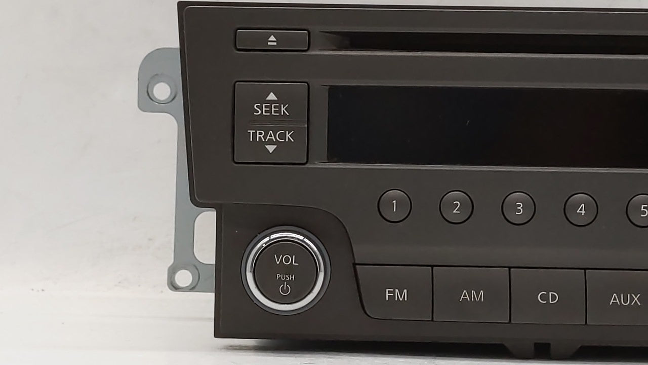 2013-2014 Nissan Sentra Radio AM FM Cd Player Receiver Replacement P/N:28185-3RA2A 28185-3RA2B, 28185 3RA2D Fits Fits 2013 2