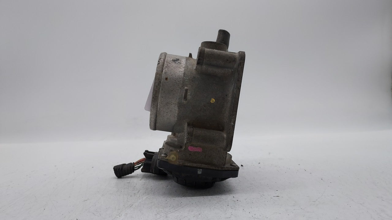 2013-2019 Nissan Sentra Throttle Body P/N:3RA60-01 C 3RA60-01 E, 3RA60-01 D Fits Fits 2013 2014 2015 2016 2017 2018 2019 OEM