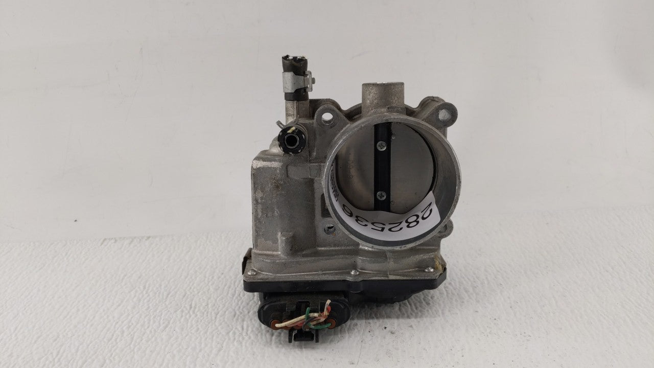 2013-2019 Nissan Sentra Throttle Body P/N:3RA60-01 C 3RA60-01 E, 3RA60-01 D Fits Fits 2013 2014 2015 2016 2017 2018 2019 OEM