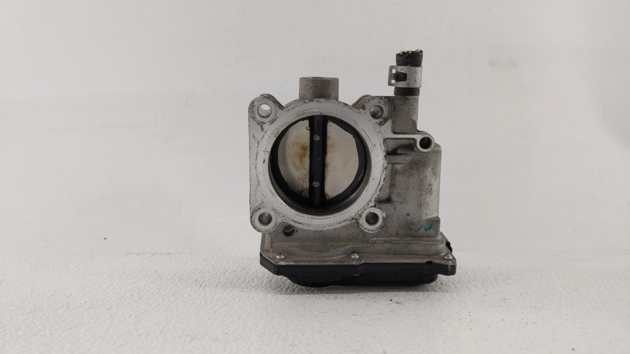 2013-2019 Nissan Sentra Throttle Body P/N:3RA60-01 C 3RA60-01 E, 3RA60-01 D Fits Fits 2013 2014 2015 2016 2017 2018 2019 OEM