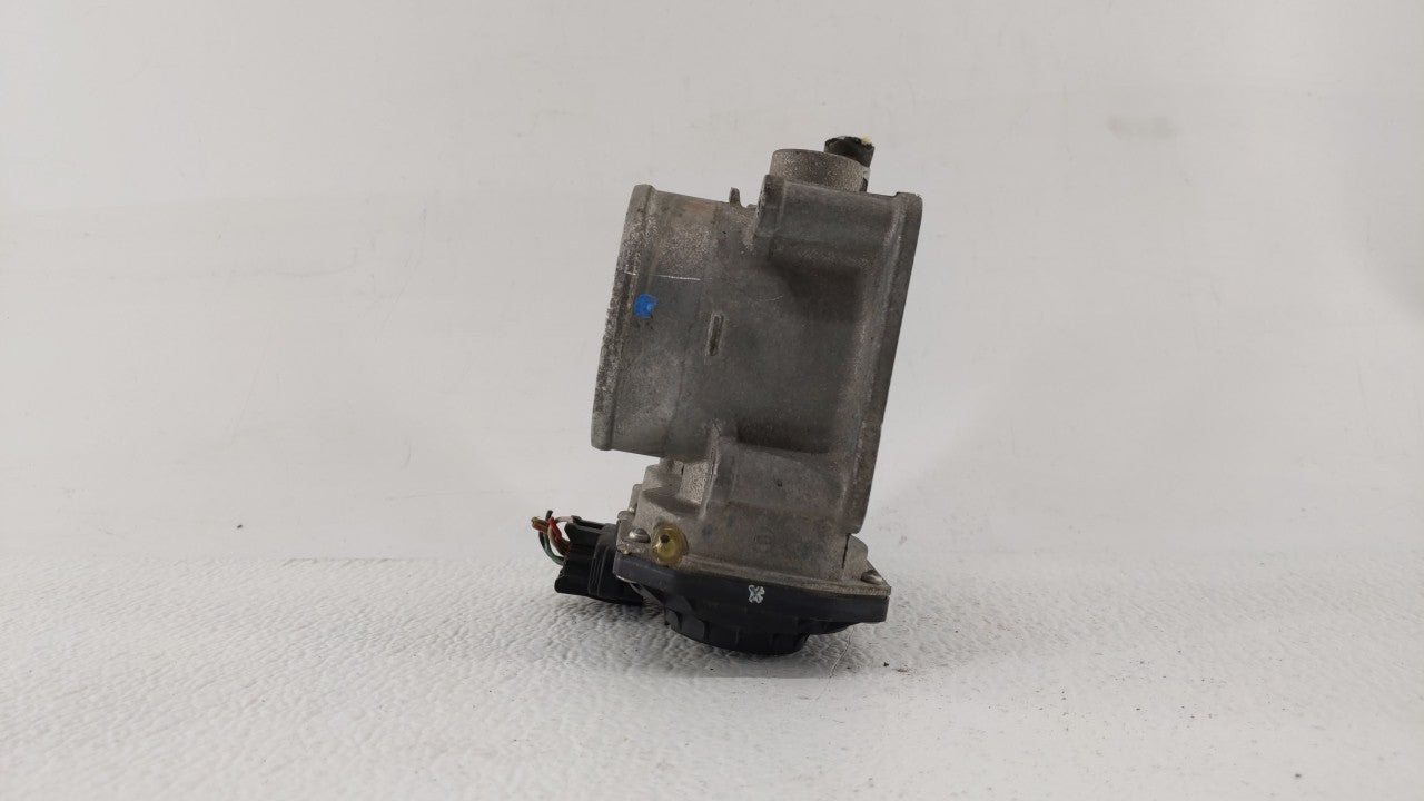 2013-2019 Nissan Sentra Throttle Body P/N:3RA60-01 C 3RA60-01 E, 3RA60-01 D Fits Fits 2013 2014 2015 2016 2017 2018 2019 OEM