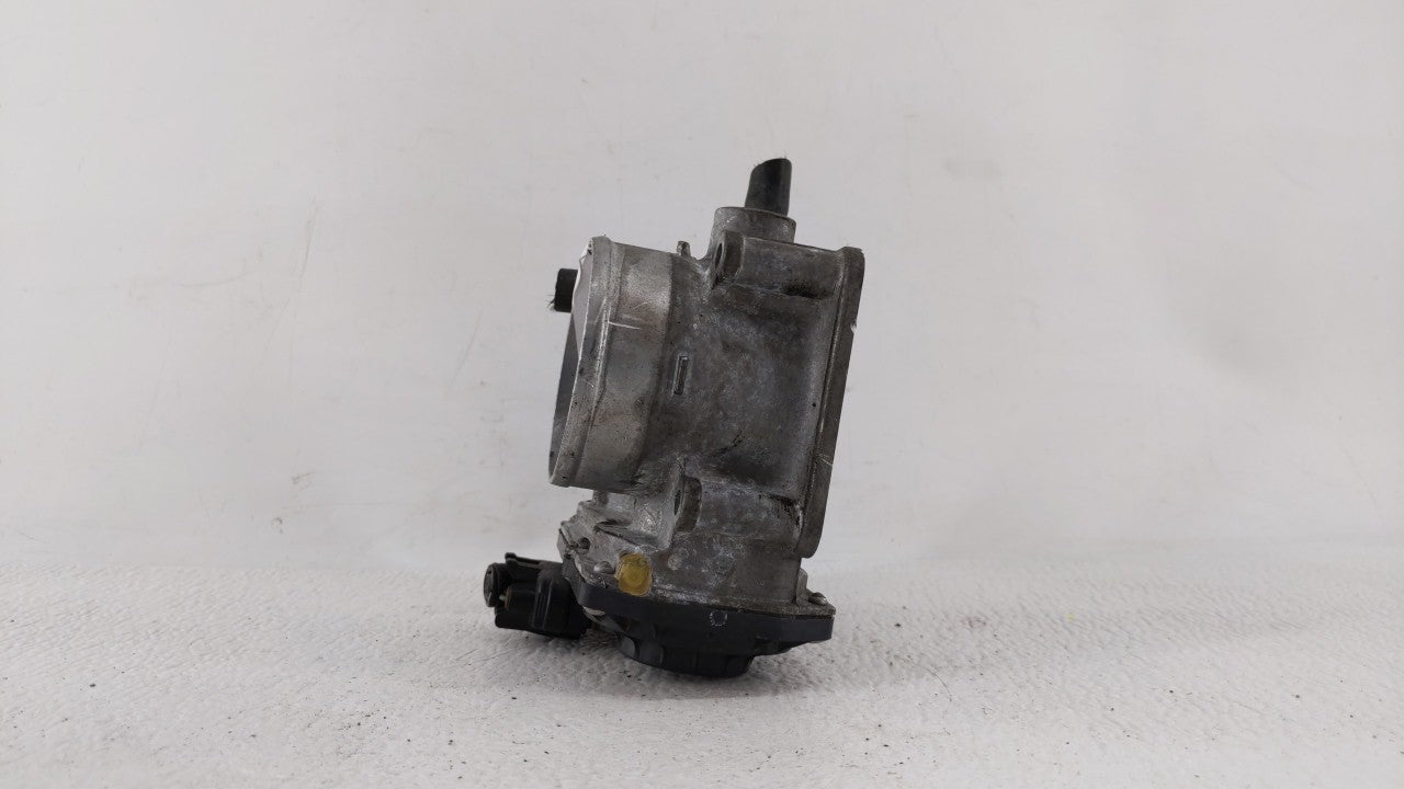2013-2019 Nissan Sentra Throttle Body P/N:3RA60-01 C 3RA60-01 E, 3RA60-01 D Fits Fits 2013 2014 2015 2016 2017 2018 2019 OEM