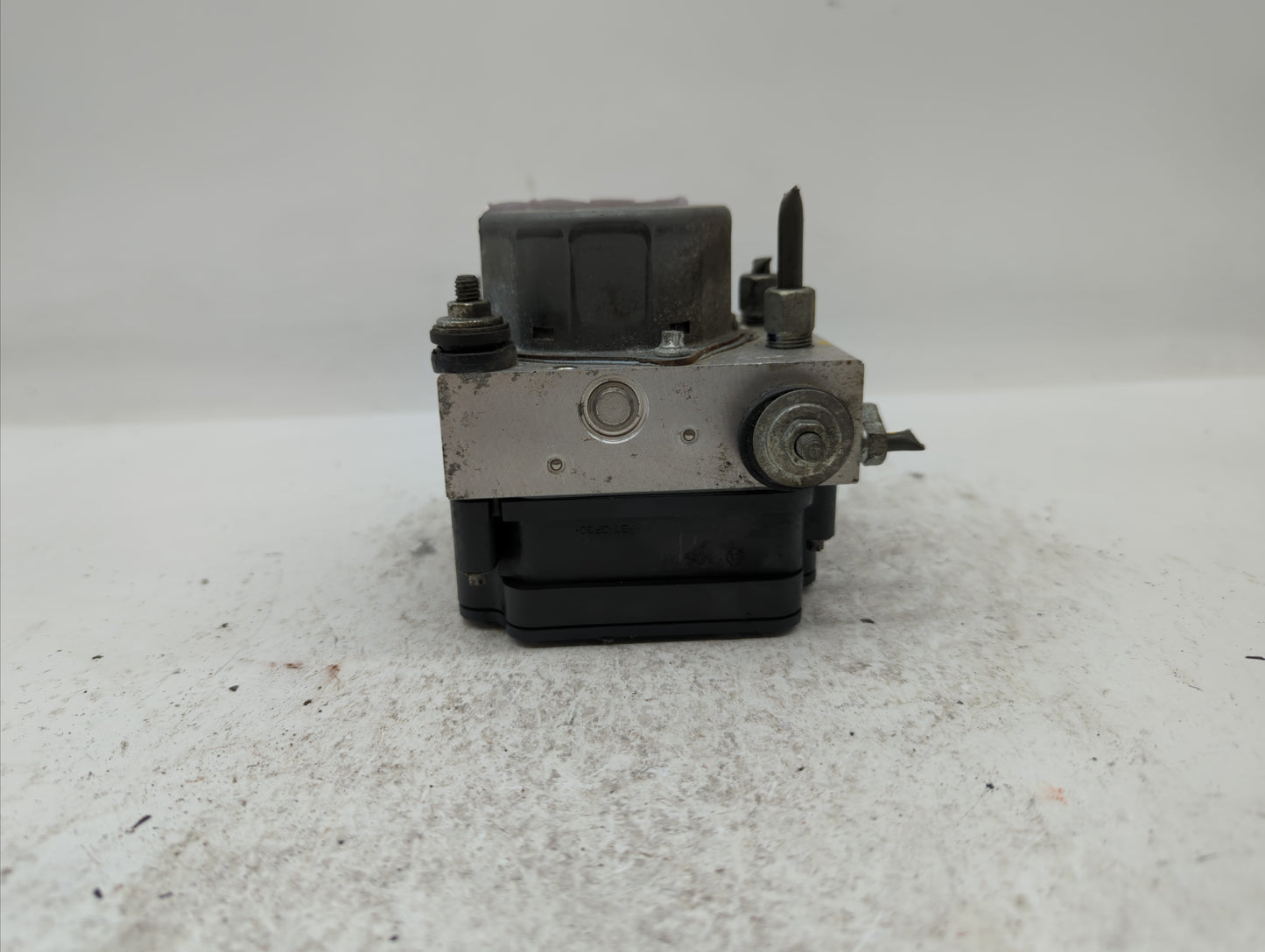 2014-2015 Nissan Sentra ABS Pump Control Module Replacement P/N:47660 3SG0C Fits Fits 2014 2015 OEM Used Auto Parts - Oemuse