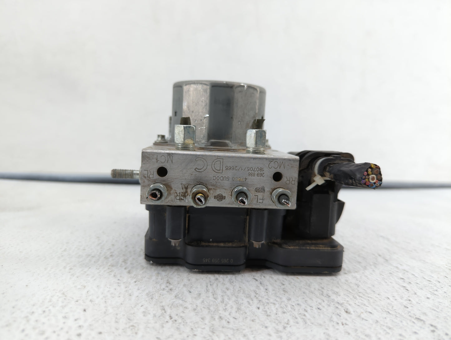 2014-2015 Nissan Sentra ABS Pump Control Module Replacement P/N:47660 5UD0C 47660 3SG0C Fits Fits 2014 2015 OEM Used Auto Pa