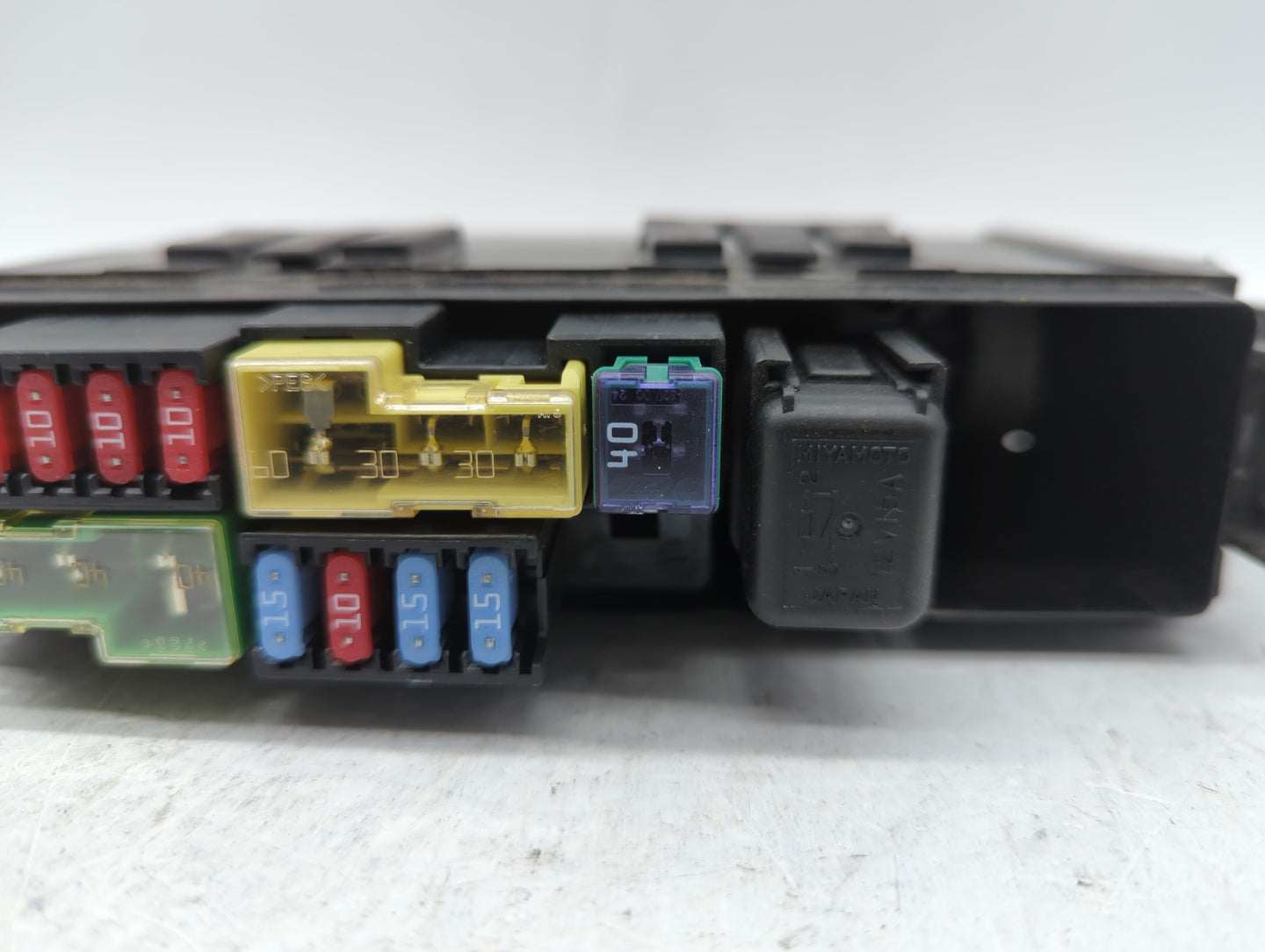 2013-2019 Nissan Sentra Fusebox Fuse Box Panel Relay Module P/N:7154-7223-30 284B7 3RA3B Fits OEM Used Auto Parts - Oemuseda