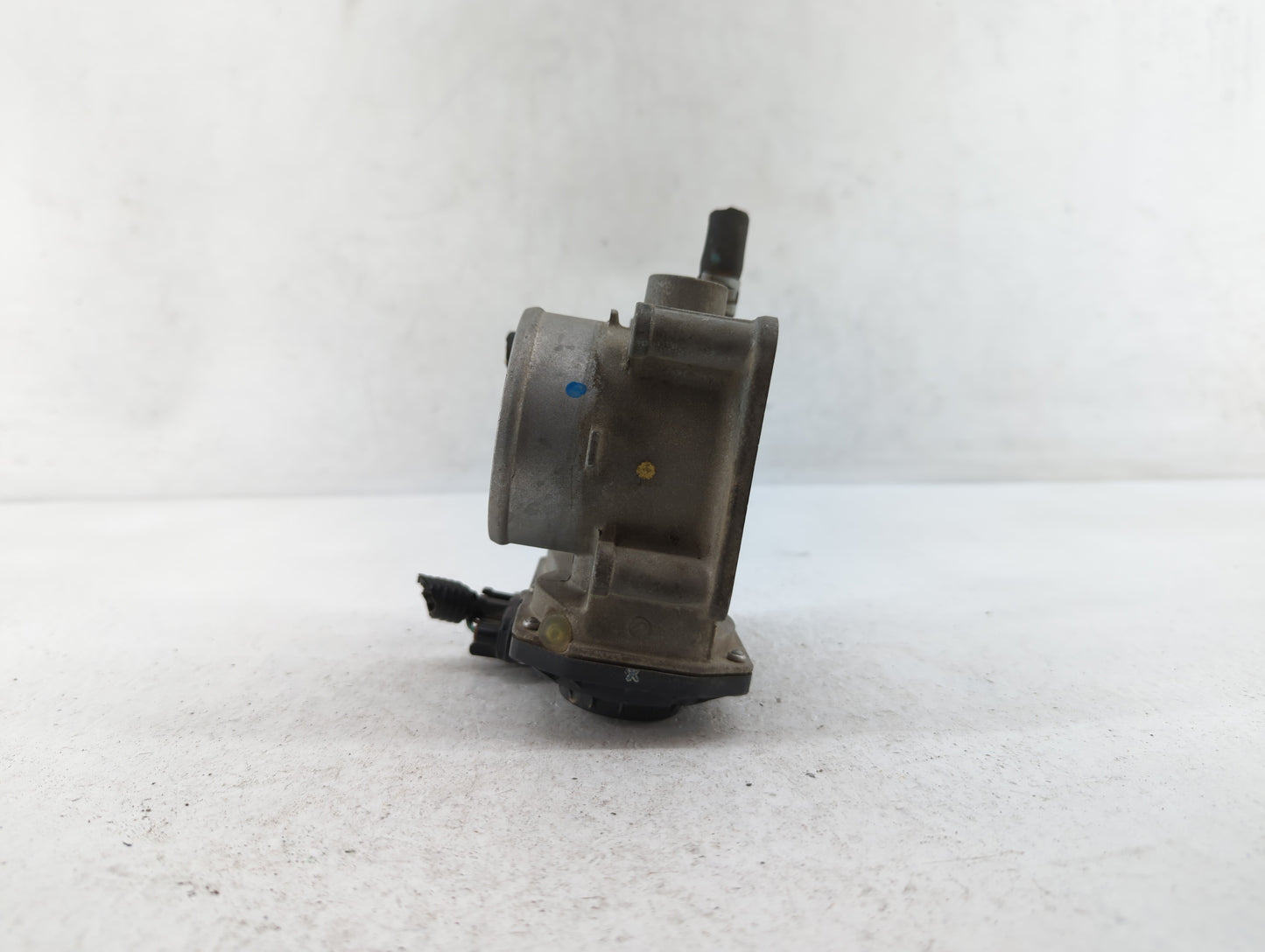 2013-2019 Nissan Sentra Throttle Body P/N:3RA60-01 C 3RA60-01 E, 3RA60-01 D Fits Fits 2013 2014 2015 2016 2017 2018 2019 OEM