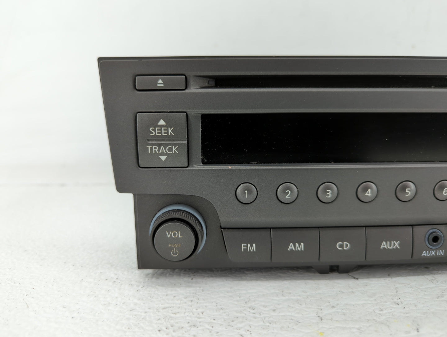 2013-2014 Nissan Sentra Radio AM FM Cd Player Receiver Replacement P/N:281853RA2A 3365M, 28185-3RA2A Fits Fits 2013 2014 OEM