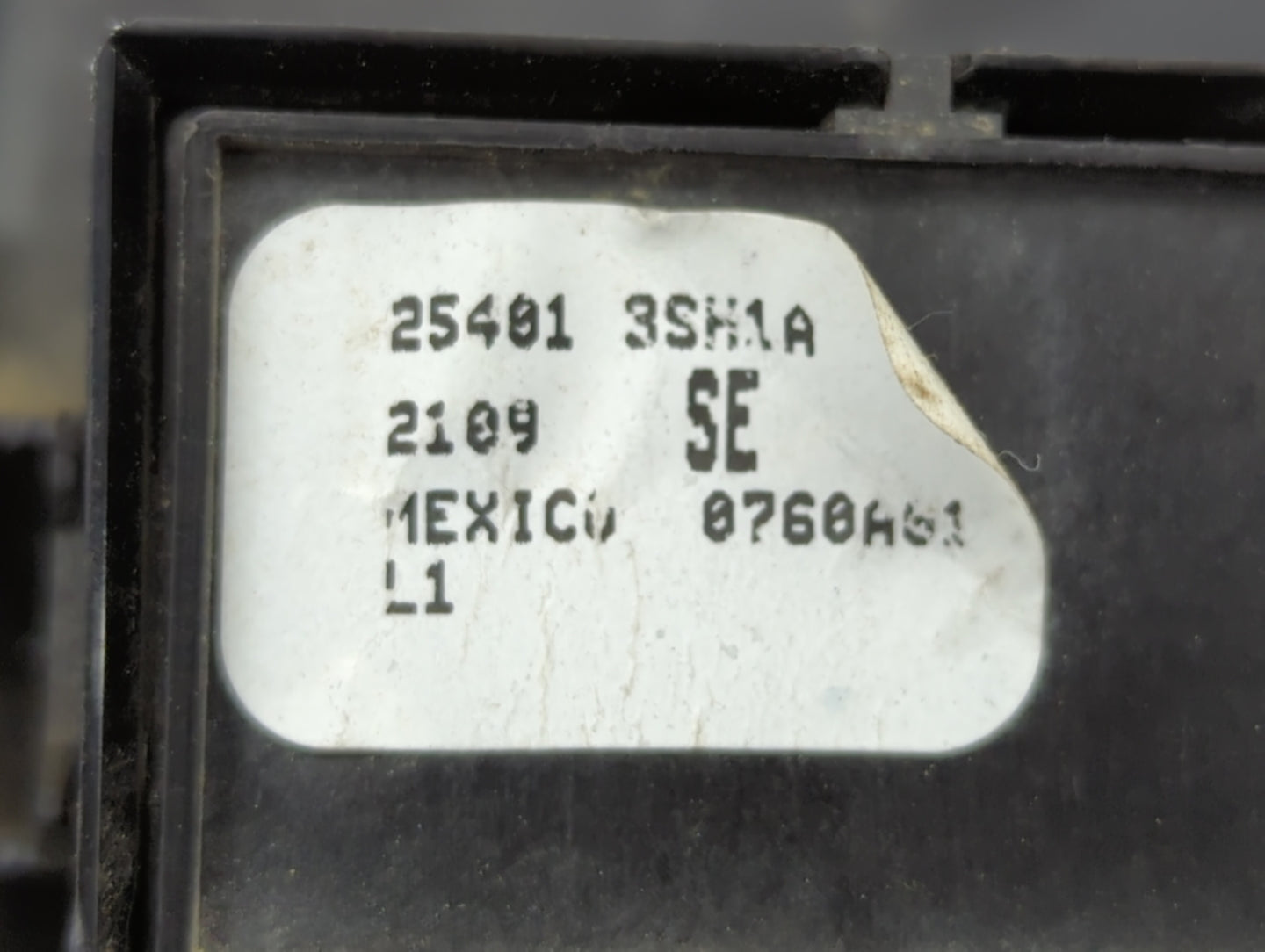 2013-2019 Nissan Sentra Master Power Window Switch Replacement Driver Side Left P/N:25411 1KA5A 25401 3SH1A Fits OEM Used Au