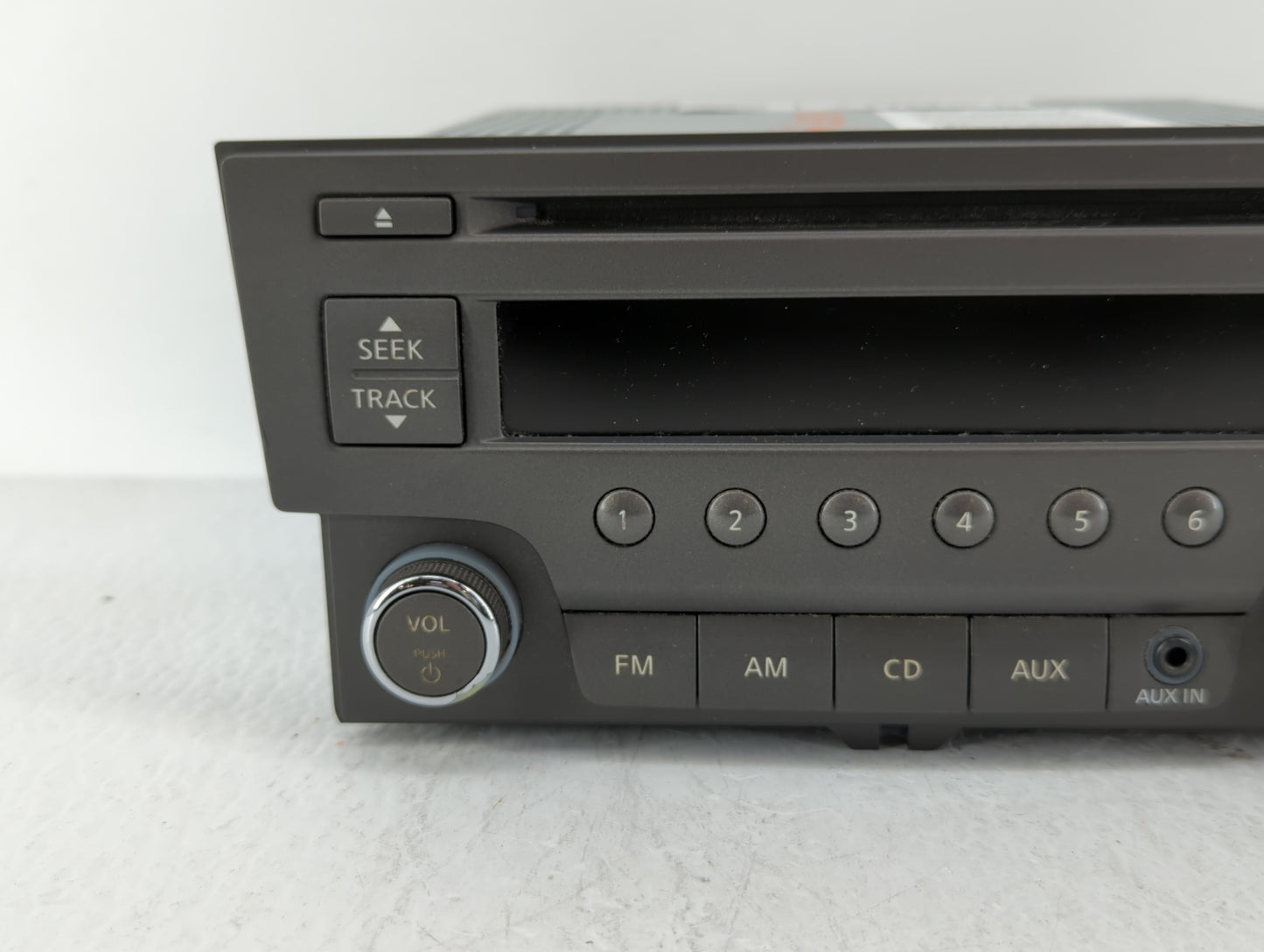 2013-2014 Nissan Sentra Am Fm Cd Player Radio Receiver - Oemusedautoparts1.com