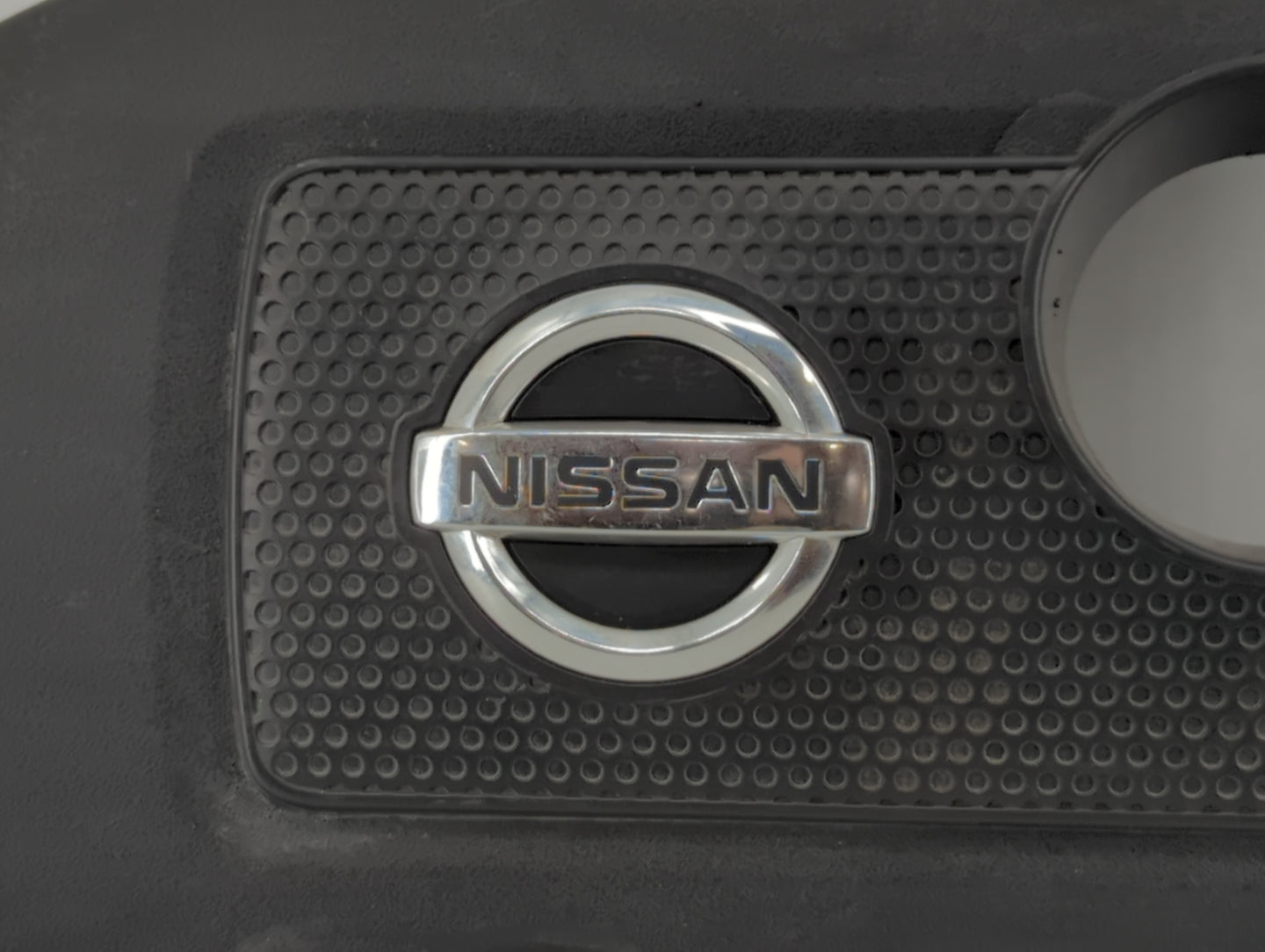 2014 Nissan Sentra Engine Cover - Oemusedautoparts1.com