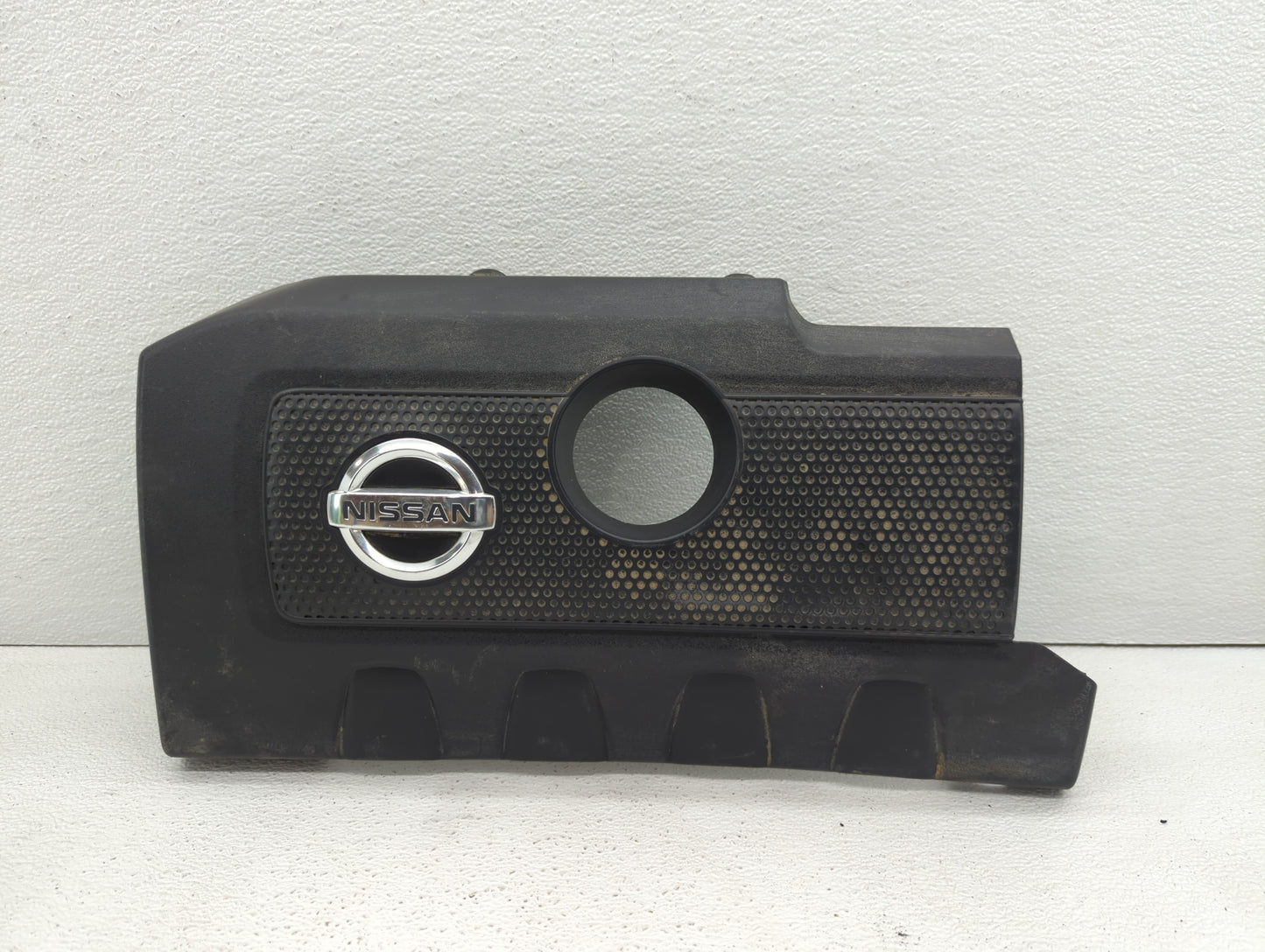 2014 Nissan Sentra Engine Cover - Oemusedautoparts1.com