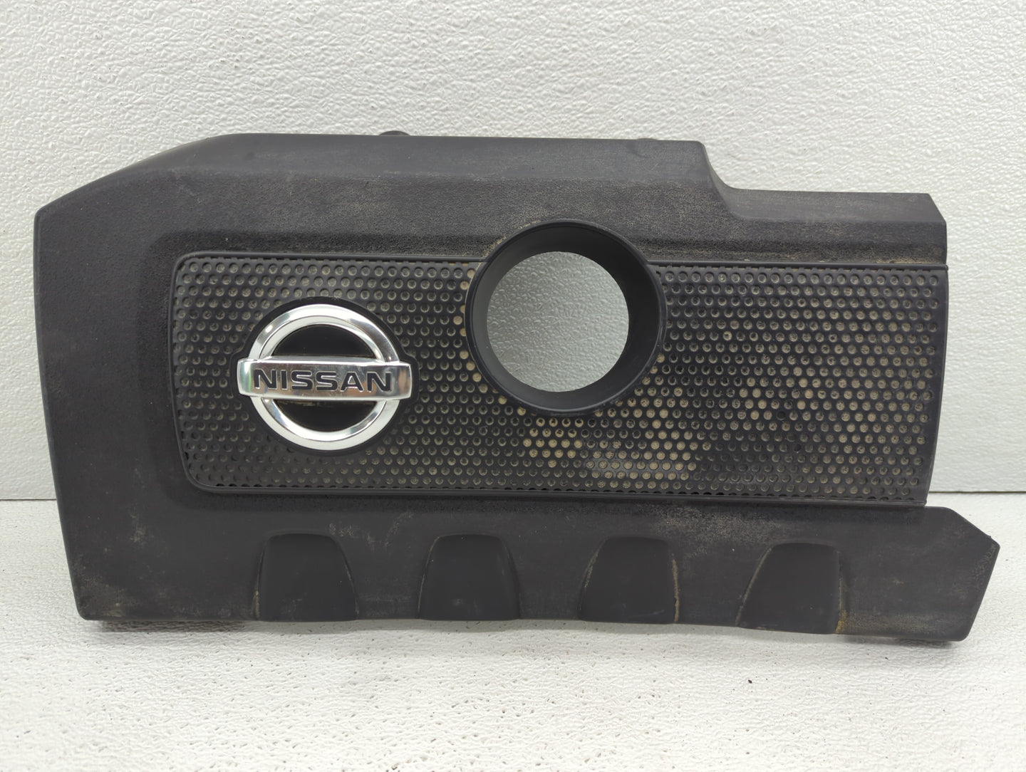 2014 Nissan Sentra Engine Cover - Oemusedautoparts1.com