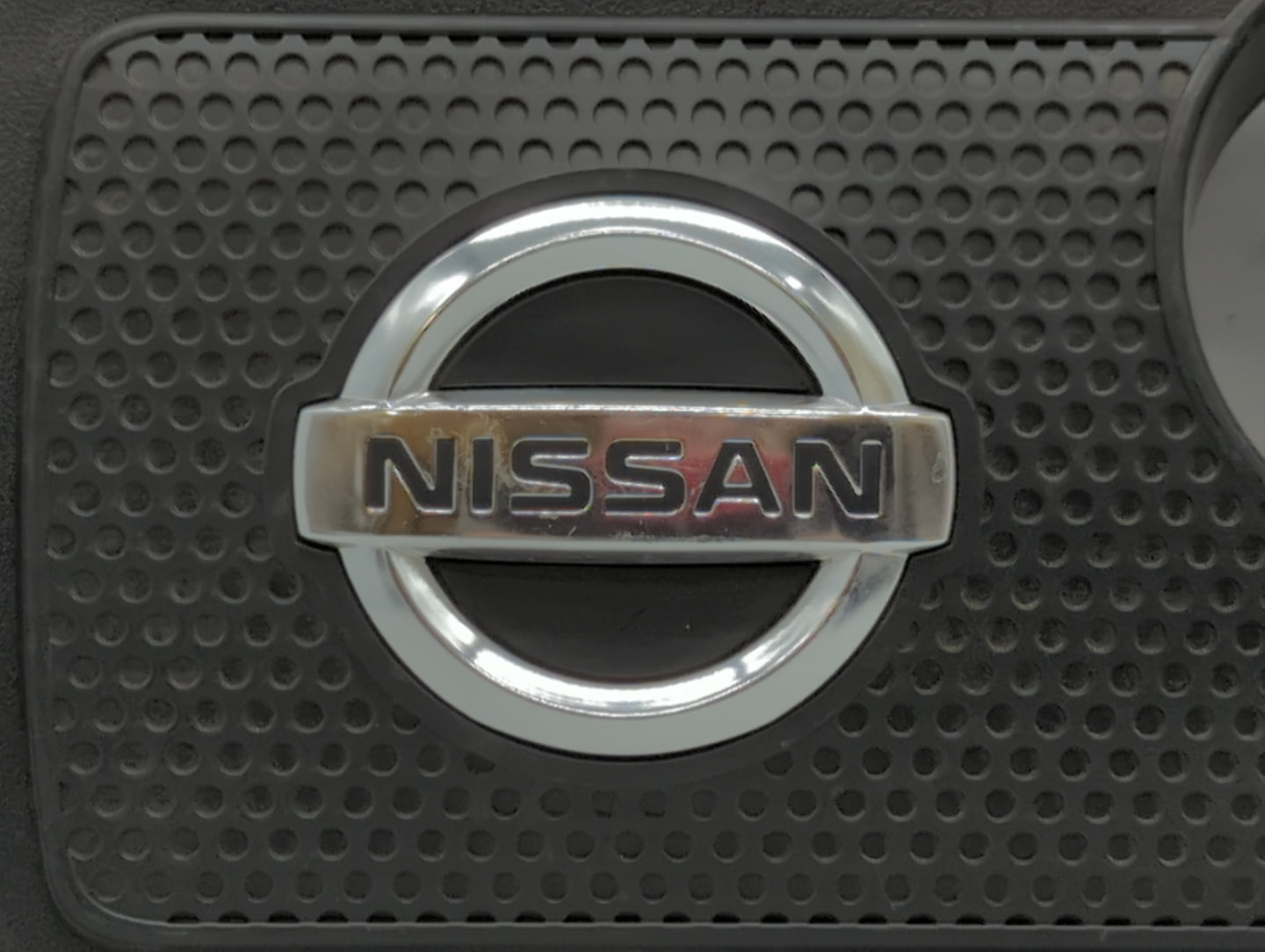 2014 Nissan Sentra Engine Cover - Oemusedautoparts1.com