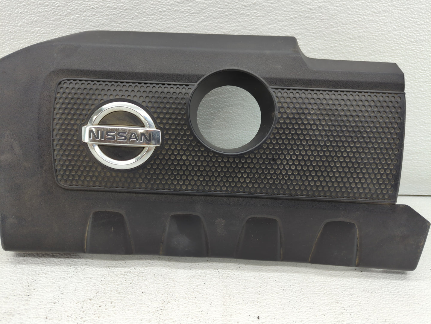 2014 Nissan Sentra Engine Cover - Oemusedautoparts1.com