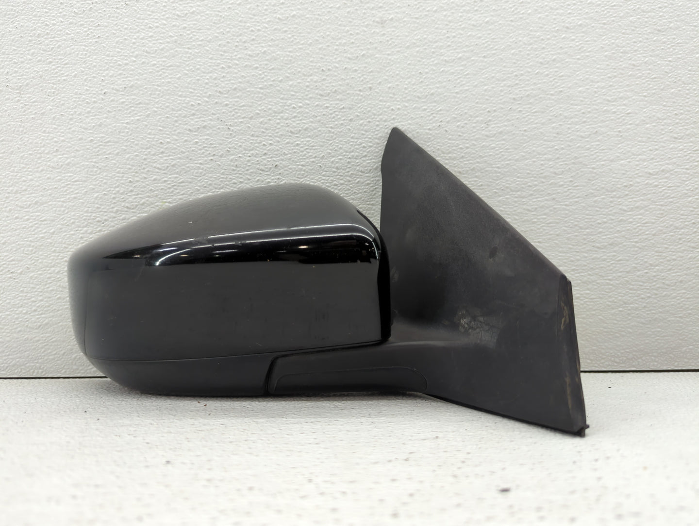 2013-2015 Nissan Sentra Passenger Side View Mirror - Right Door Mirror OEM Used - Oemusedautoparts1.com