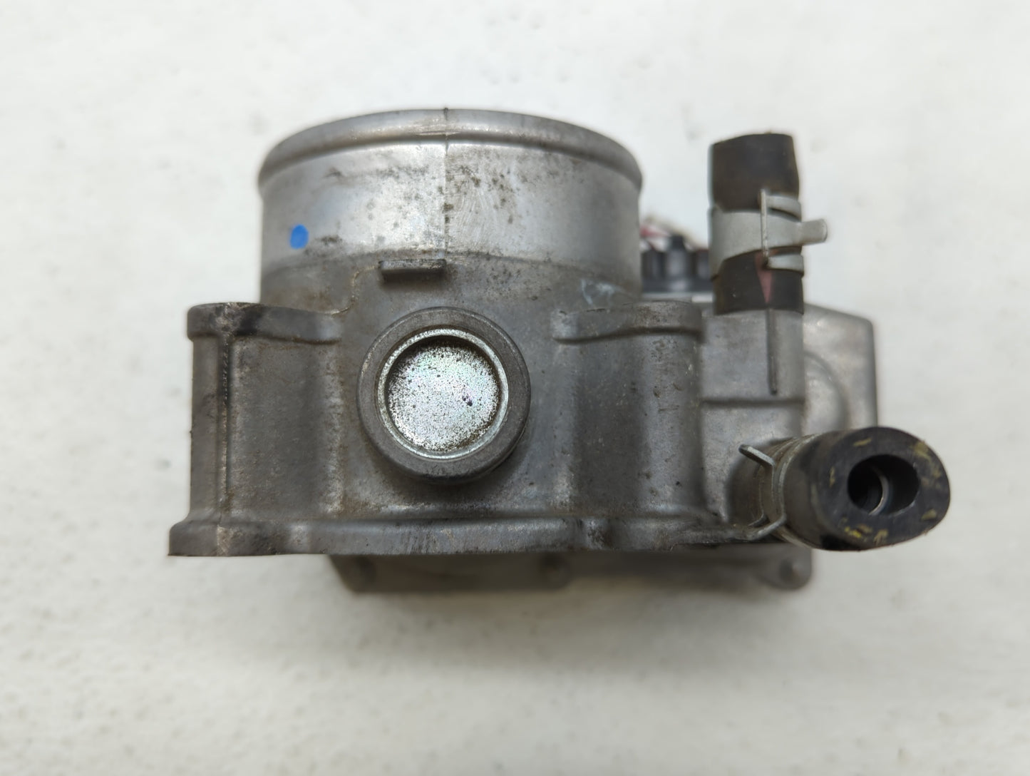2013-2019 Nissan Sentra Throttle Body P/N:3RA60-01 A 3RA60-01 B Fits Fits 2013 2014 2015 2016 2017 2018 2019 OEM Used Auto P