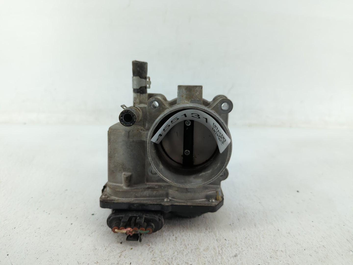2013-2019 Nissan Sentra Throttle Body P/N:3RA60-01 C 3RA60-01 D, 3RA60-01 A Fits Fits 2013 2014 2015 2016 2017 2018 2019 OEM