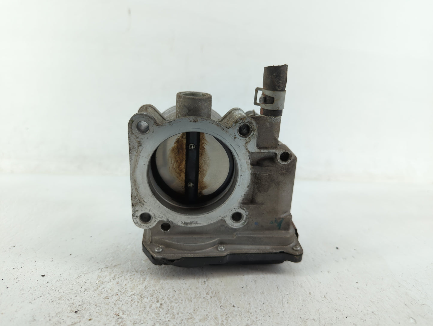 2013-2019 Nissan Sentra Throttle Body P/N:3RA60-01 C 3RA60-01 D, 3RA60-01 A Fits Fits 2013 2014 2015 2016 2017 2018 2019 OEM